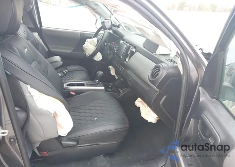 2021 Toyota Tacoma Sr5 V6 from USA, damaged, VIN 5TFCZ5AN1MX267638